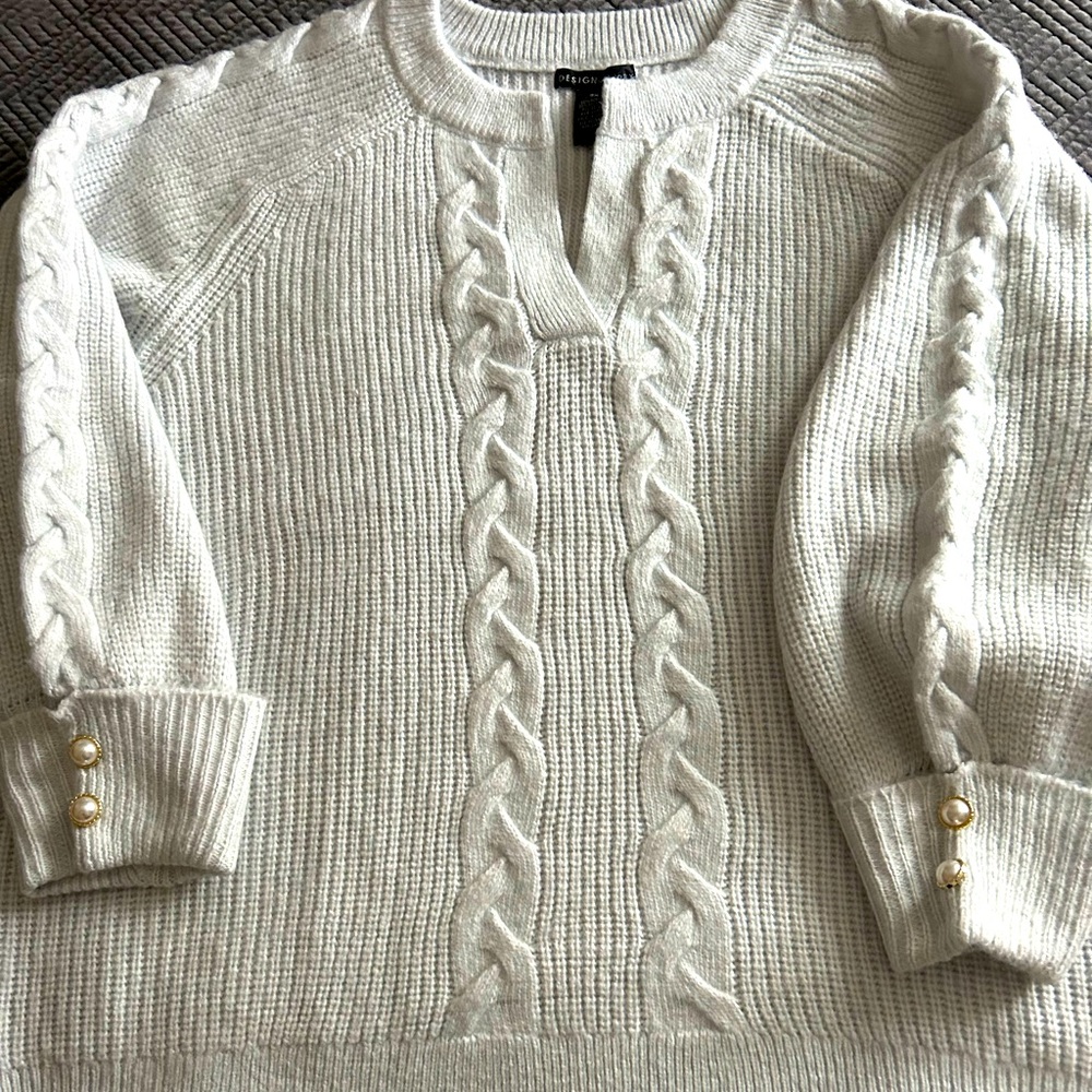 DesignHistory light gray sweater